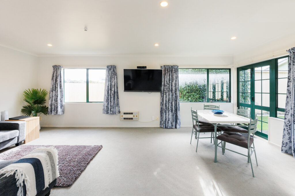 Two Bedroom 2 Story with Garden
